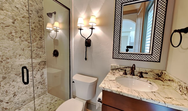 Building Photo - 1240 Poinsettia Ave