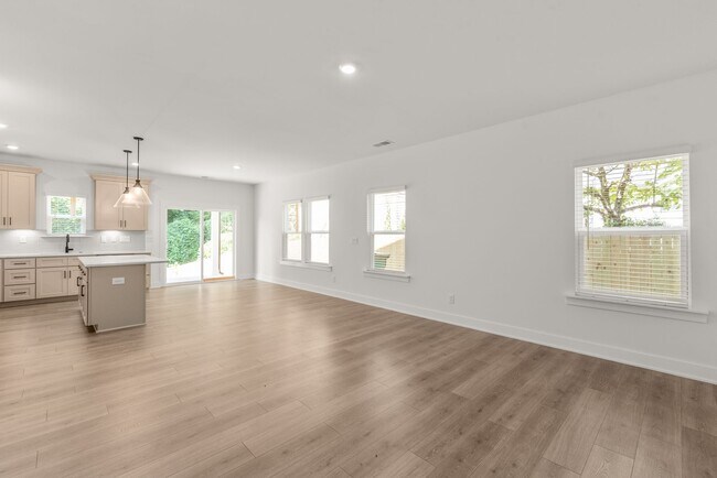 Building Photo - Bright & Modern New Construction Townhome