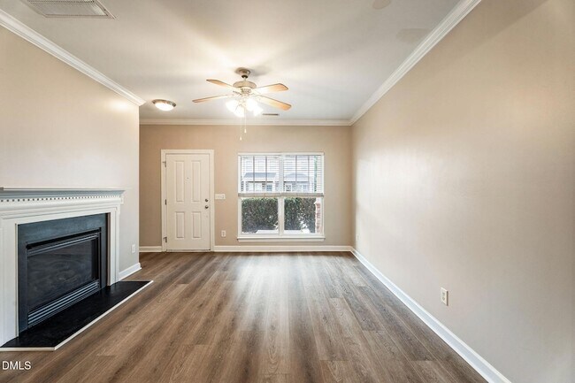 Building Photo - 8819 Orchard Grove Way
