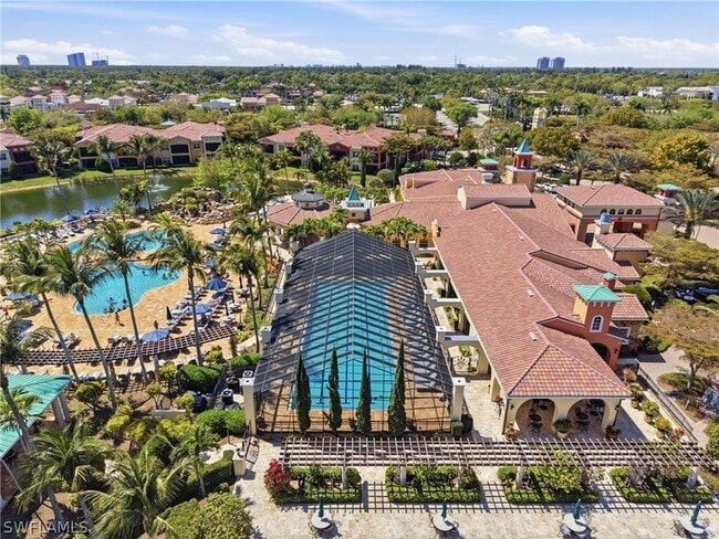 Building Photo - 8601 Piazza Del Lago Cir