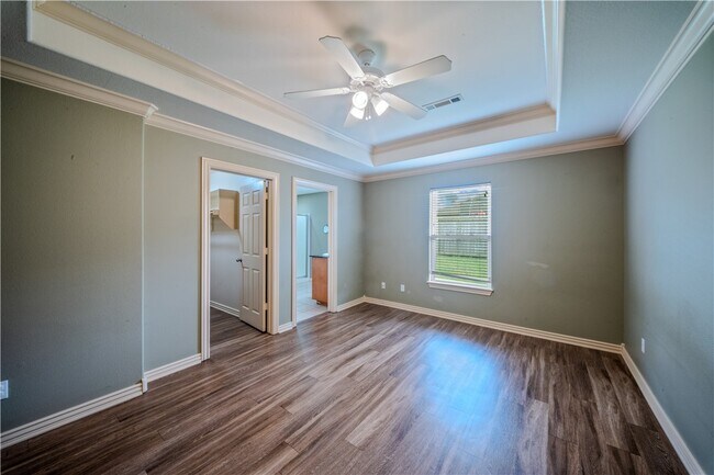 Building Photo - 288 Copper Oaks Dr