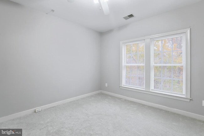 Building Photo - 7106 Point Replete Cir