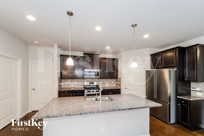 Building Photo - 1017 Creekhead Dr