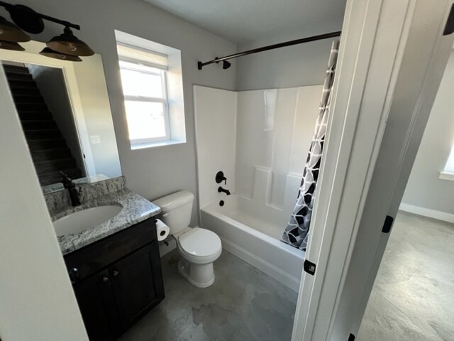Building Photo - 583 N 400 E