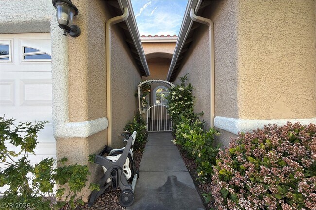 Building Photo - 277 Prudence Ct