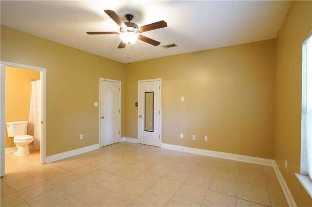 Building Photo - 1307 LA-59