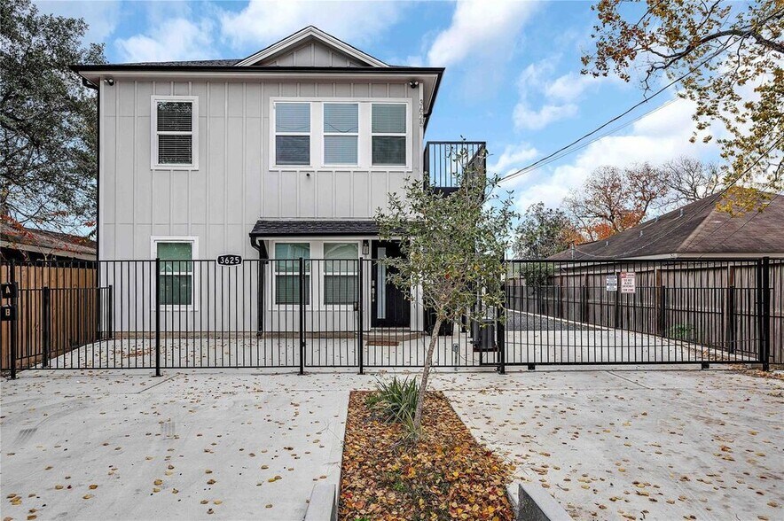 Building Photo - 3625 Lydia St