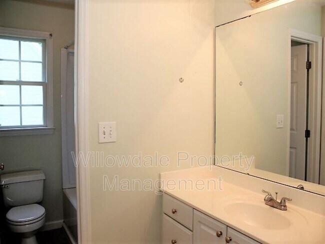 Building Photo - 1420 Opal Ct