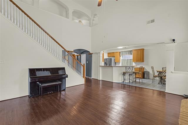 Building Photo - 214 Forestview Rd