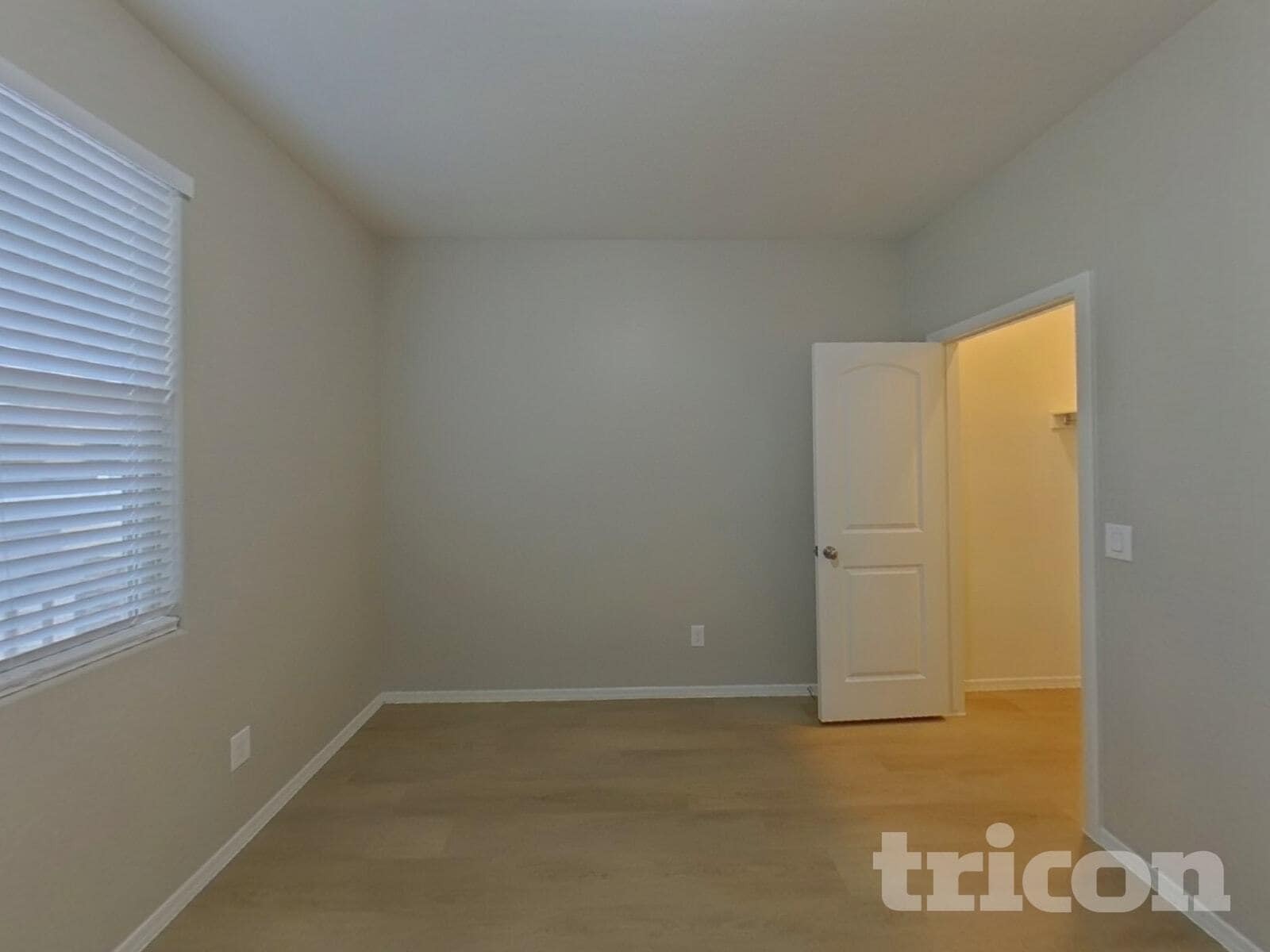 Building Photo - 16971 N Quinto Dr