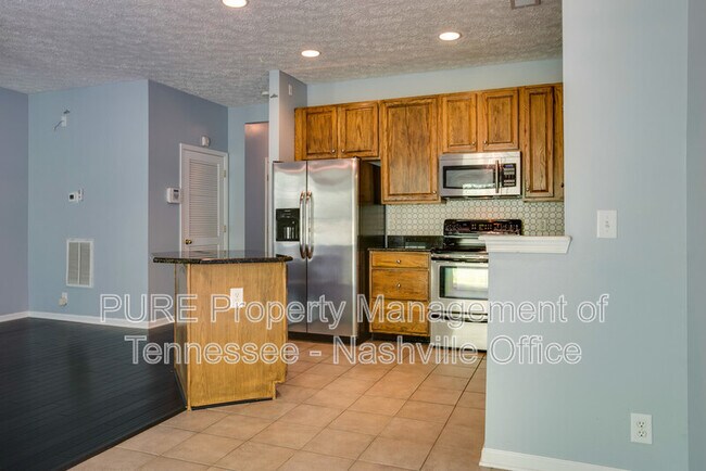 Building Photo - 1345 Bell Rd