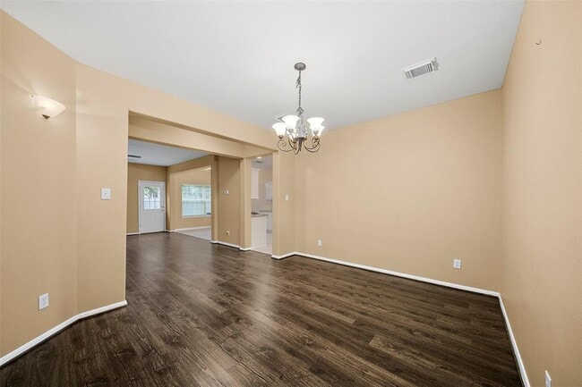 Building Photo - 8301 Seagull Ln