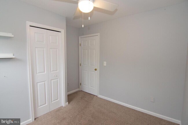 Building Photo - 110 Ingle Pl