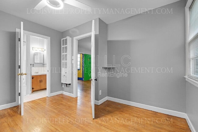 Building Photo - 710 Rubel Ave