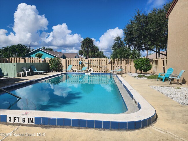 Building Photo - 1145 N Shannon Ave