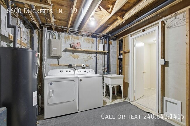 Building Photo - 6600 Ducketts Ln