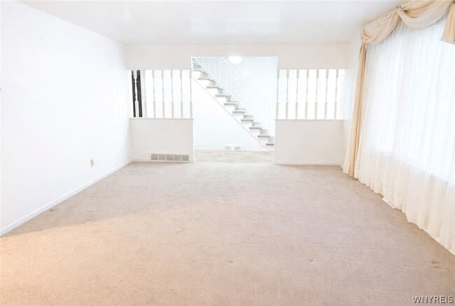 Building Photo - 263 Fruitwood Terrace