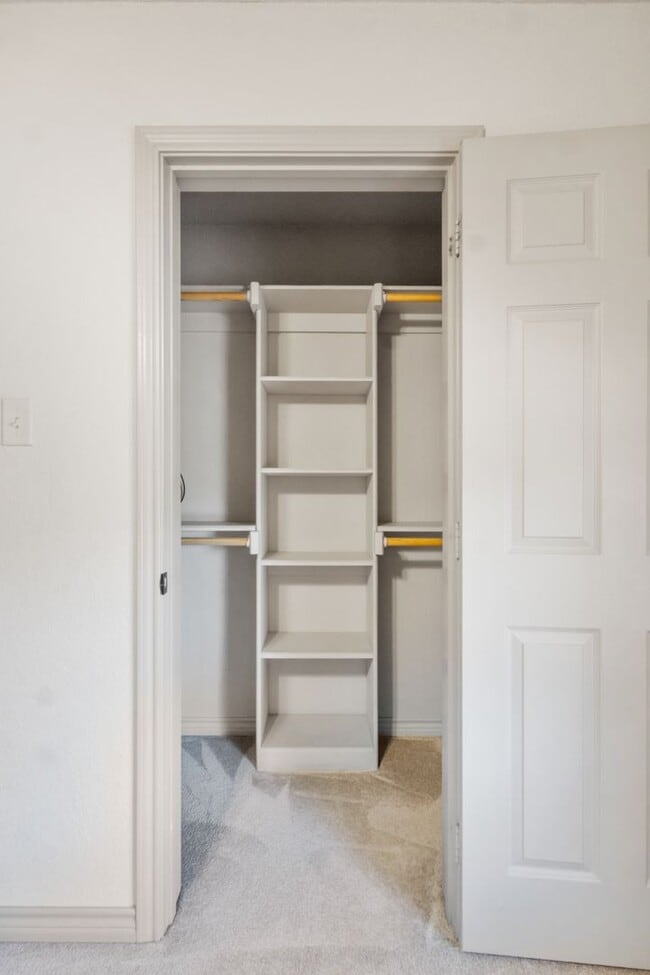 Building Photo - Decatur 3 Bedroom 2 Bathroom