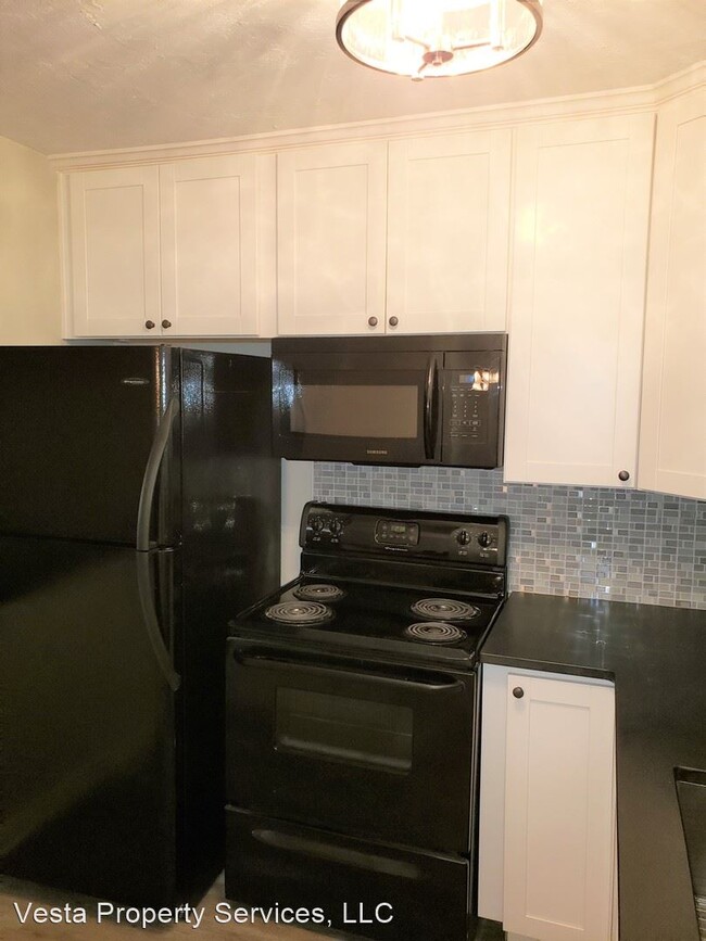 Building Photo - 1 br, 1 bath House - 2826 SW 14th Drive