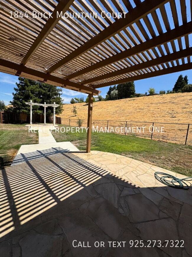 Building Photo - 1844 Buck Mountain Ct
