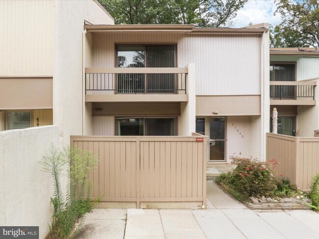 Building Photo - 11645 Newbridge Ct