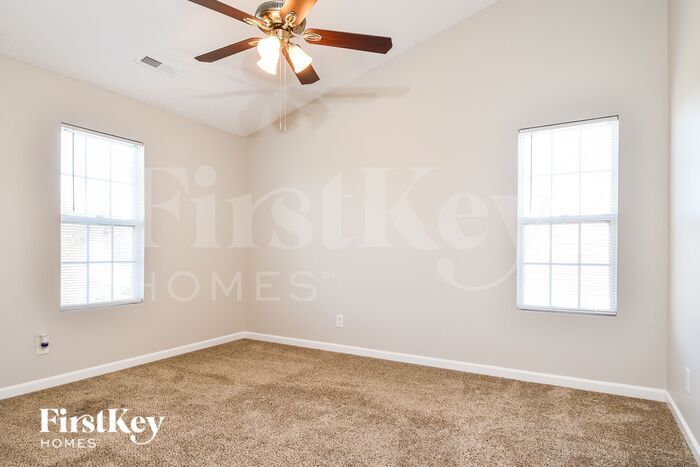Building Photo - 3978 Park Springs Dr