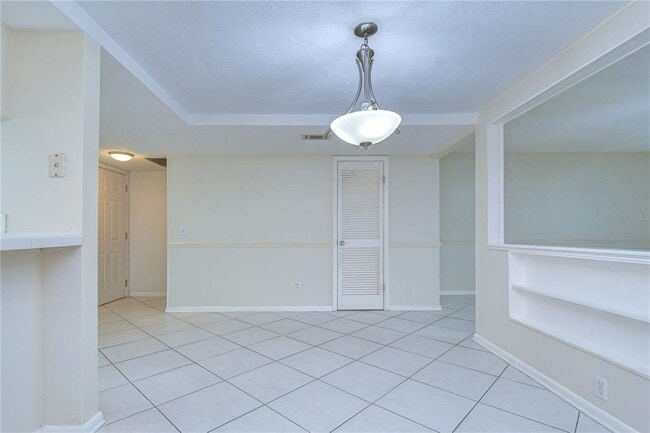 Building Photo - 230 Cypress Pl