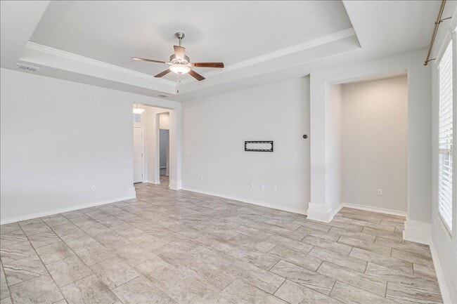 Building Photo - 8010 Calma St