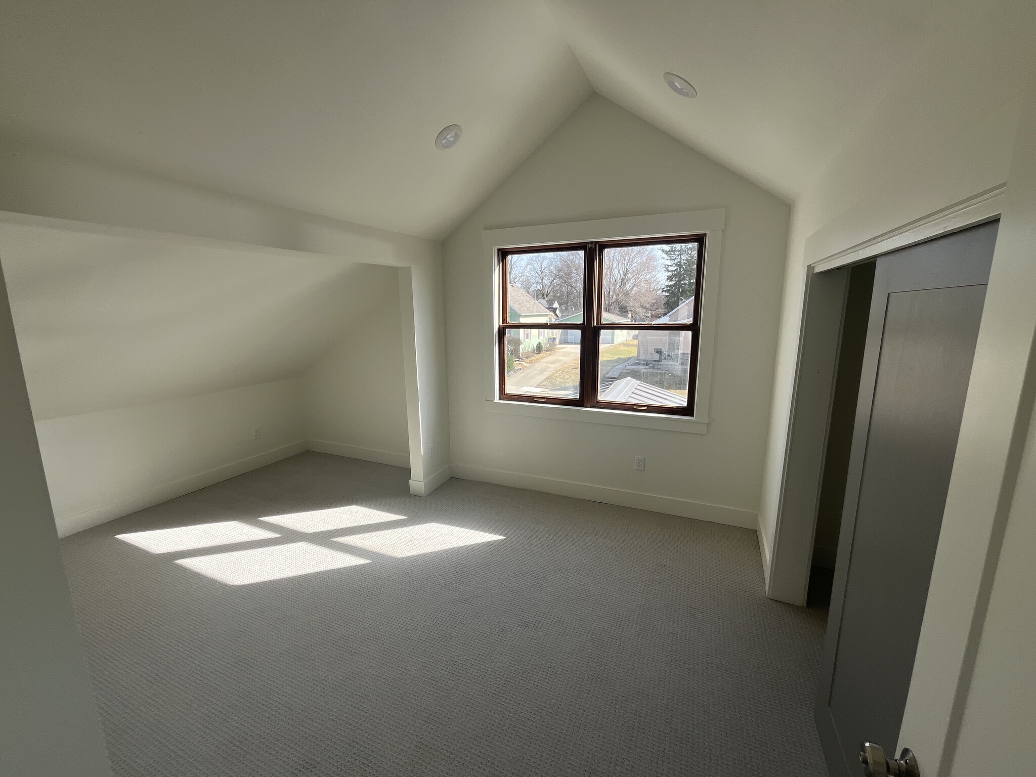 Upper Level Front Bedroom - 1006 Union St