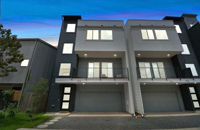 Building Photo - 1406 Bailey St