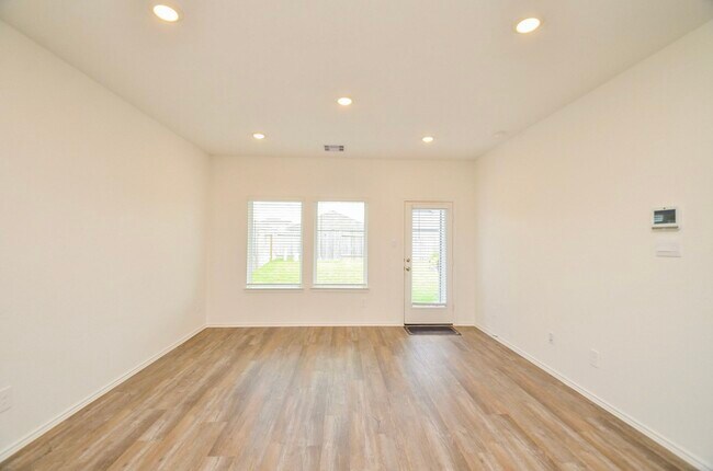 Building Photo - 5427 Magnolia Heath Ln