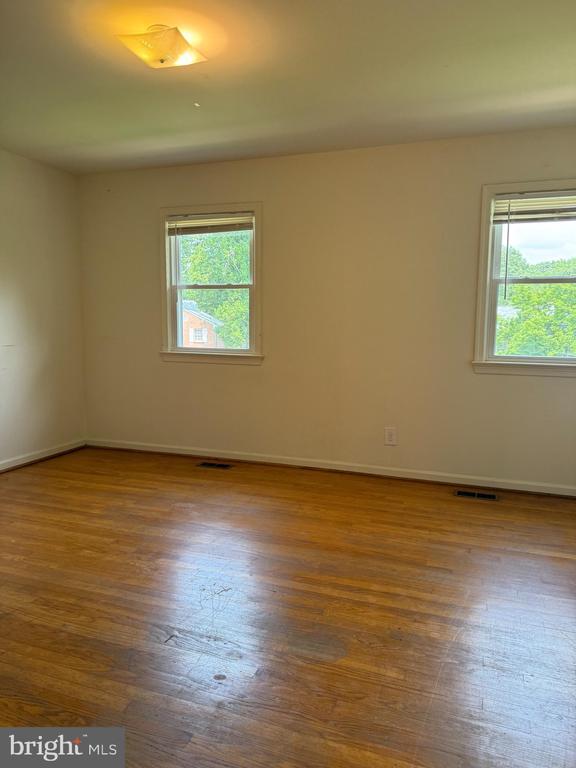 Building Photo - 721 Olde Greenwich Cir