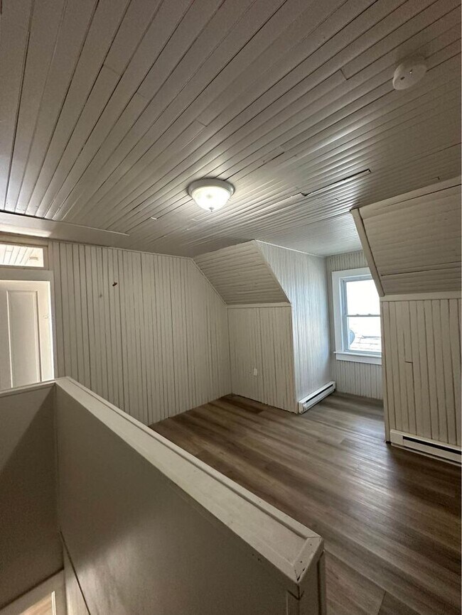 Building Photo - 1328 Pittston Ave