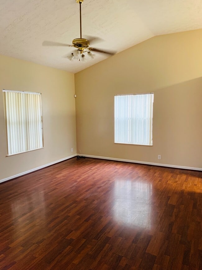 Building Photo - Buena Vista Cottage for Rent!