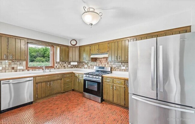 Building Photo - 11251 158th St