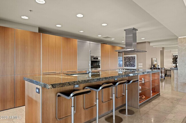 Building Photo - 7167 E Rancho Vista Dr