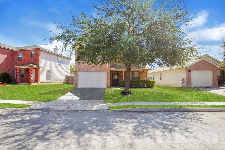 Primary Photo - 10710 Terrace Crest