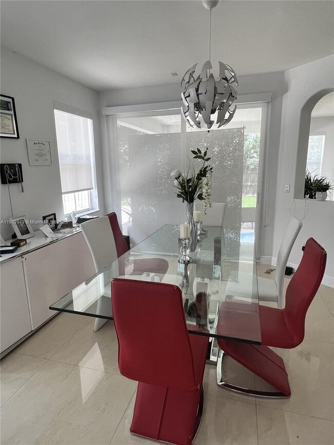 Building Photo - 11161 NW 77th Terrace