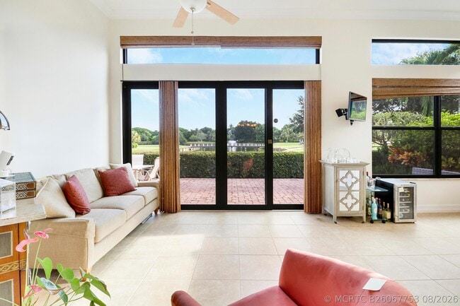 Building Photo - 210 Coral Cay Terrace