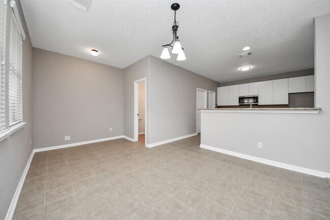 Building Photo - 7447 Oakwood Canyon Dr