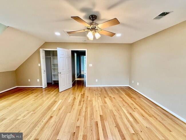 Building Photo - 6605 Keene Dr