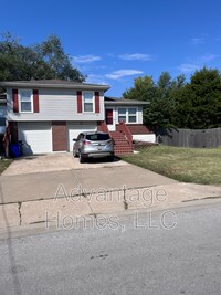 Building Photo - 223 N Clinton St