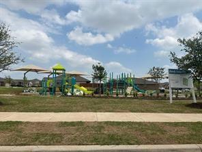 Building Photo - 15725 Hazelhurst Ln