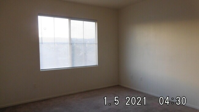 Building Photo - 7143 S Durango Dr