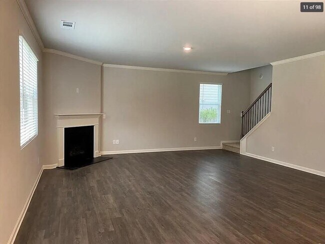 Building Photo - 6832 Lake Overlook Ln