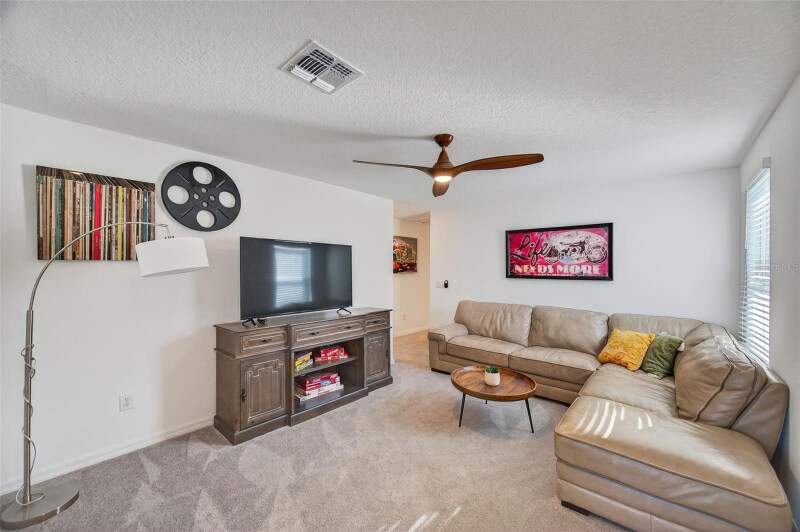 Building Photo - 94 Rose Bud Ln