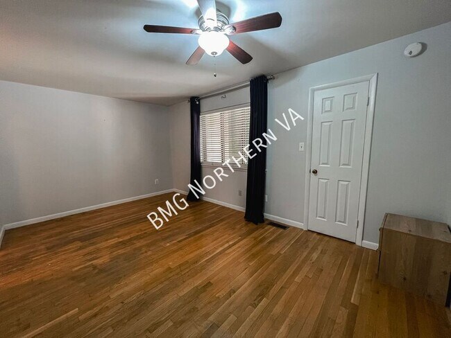Building Photo - 3816B Steppes Ct
