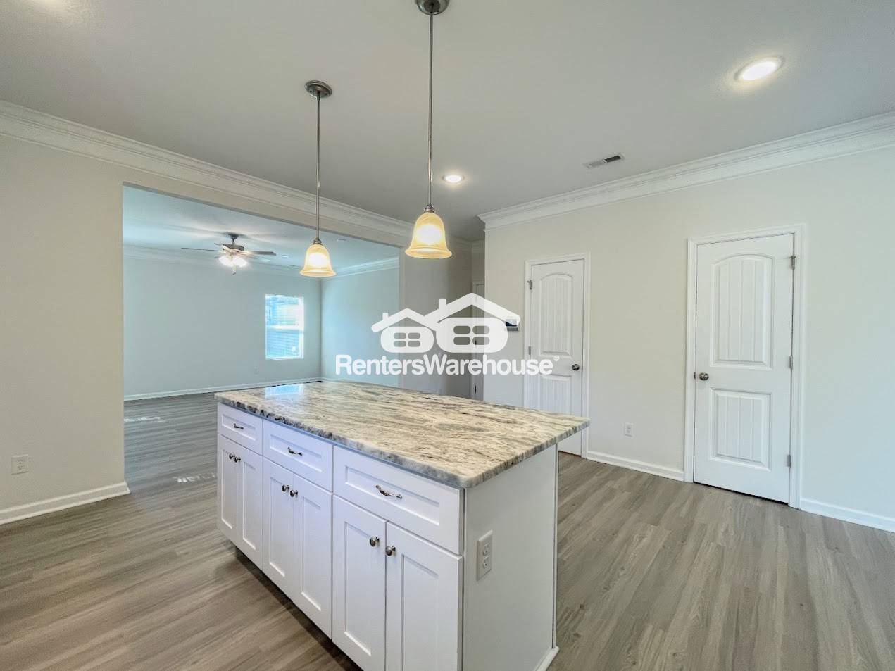 Building Photo - 553 McFarland Rd