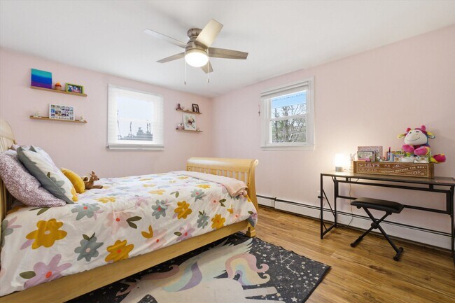 Building Photo - 32 Edinburgh Dr