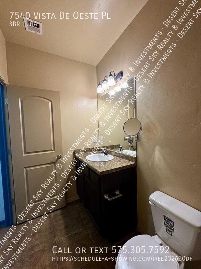 Building Photo - 7540 Vista de Oeste Pl